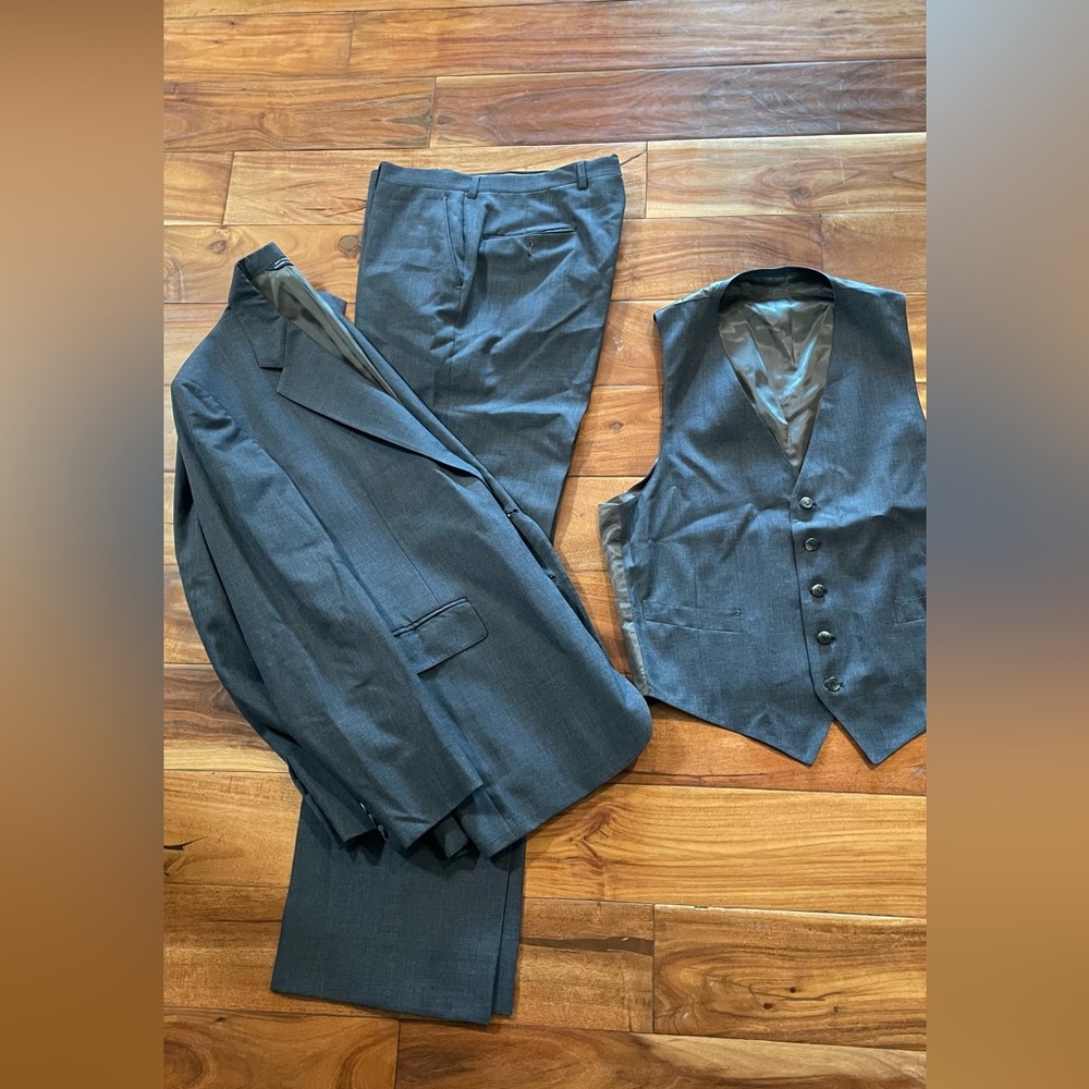 Elegant Blue Suit Set with Coordinated Design